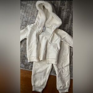 New Warm plush ivory hooded Teddy Track Suit, Infant 18 months